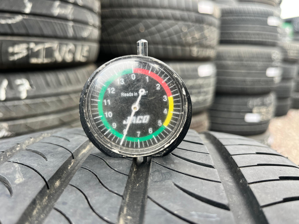 225/45R17 Single (1 Used Tire) Regul Touring