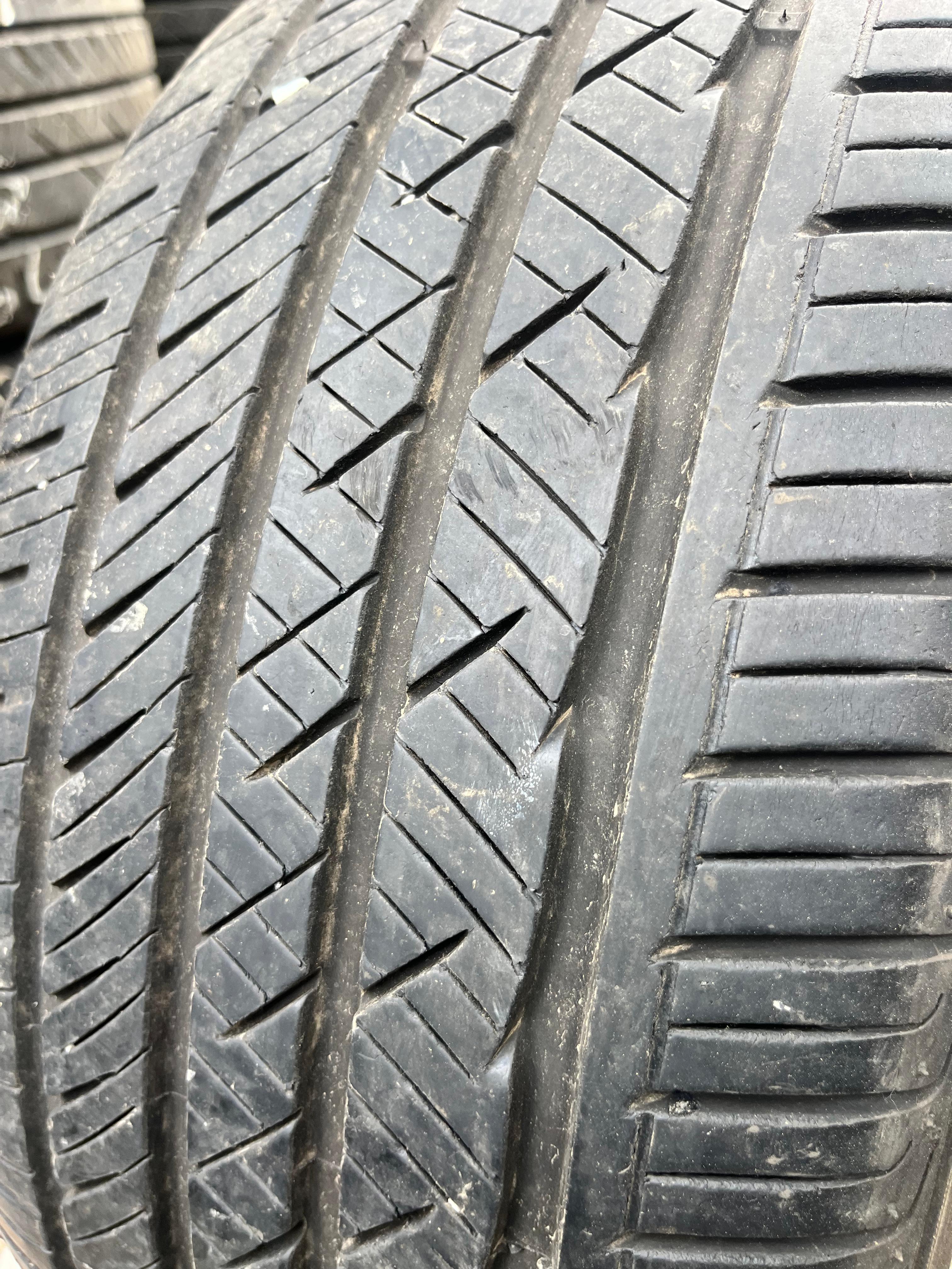 225/45ZR17 Single (1 Used Tire) Laufenn  S FIT