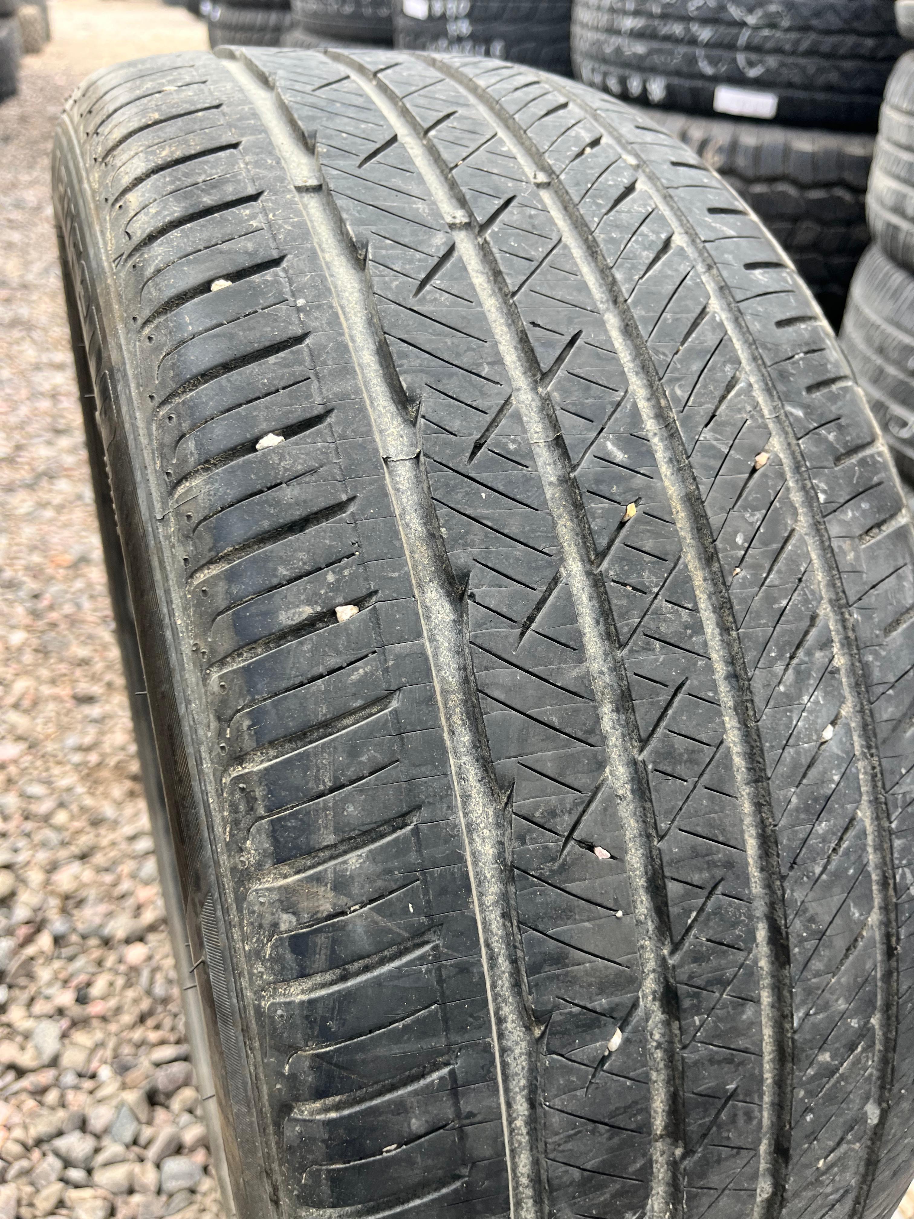 225/45ZR17 Single (1 Used Tire) Laufenn S FIT