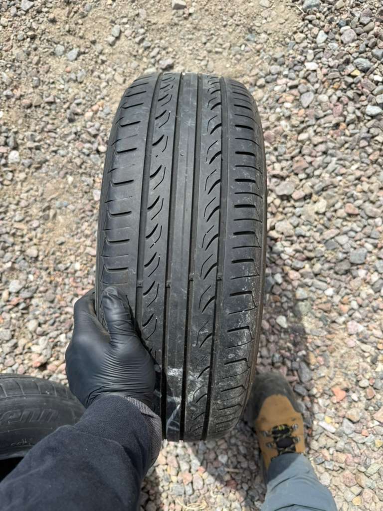 185/65R14 Single (1 Used Tire) Landsail LS388