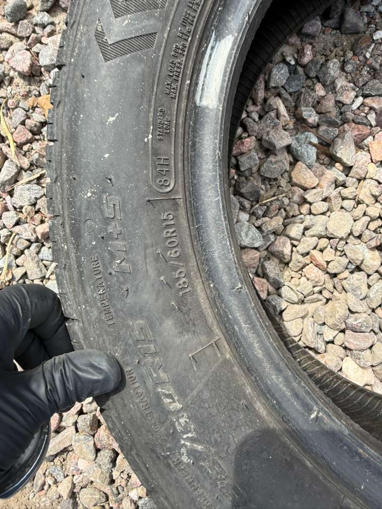 185/60R15 Single (1 Used Tire) Mastercraft Stratus