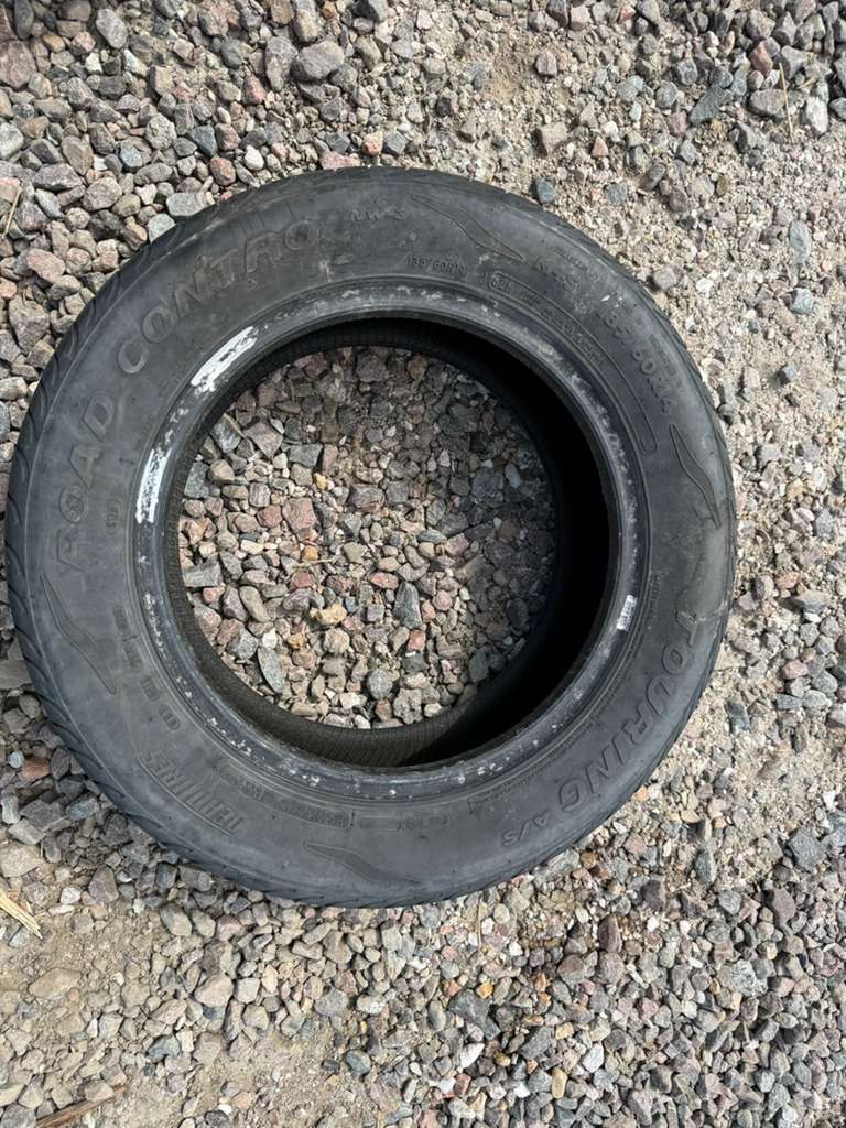 185/60R14 Single (1 Used Tire) Deans Tires Road Control Touring