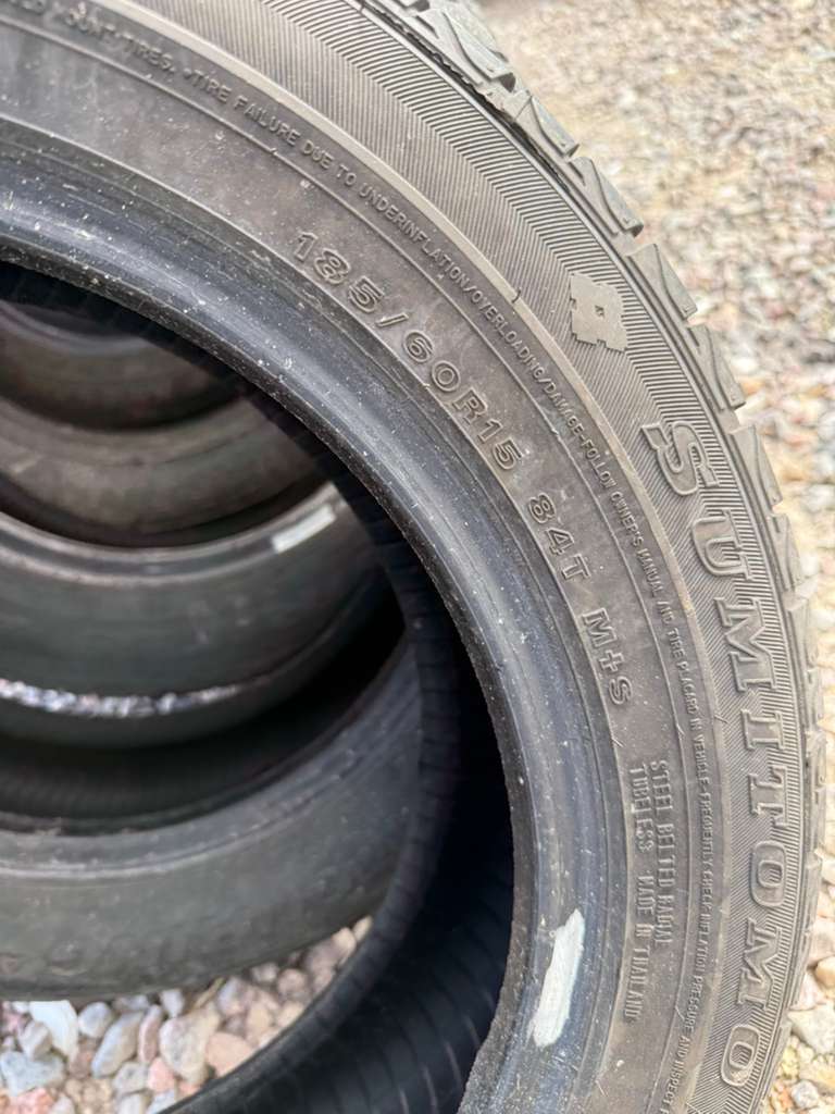 185/60R15 Single (1 Used Tire) Sumitomo Touring LST