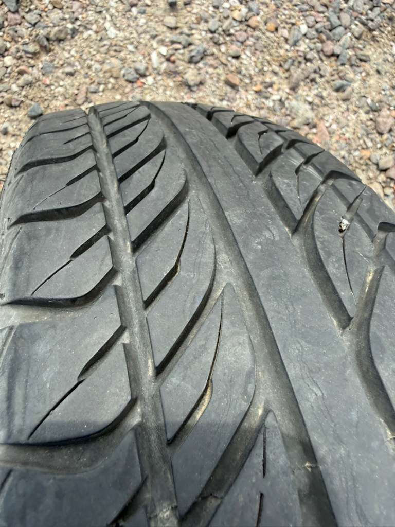 185/60R15 Single (1 Used Tire) Sumitomo Touring LST