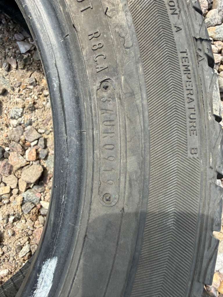 185/60R15 Single (1 Used Tire) Sumitomo Touring LST