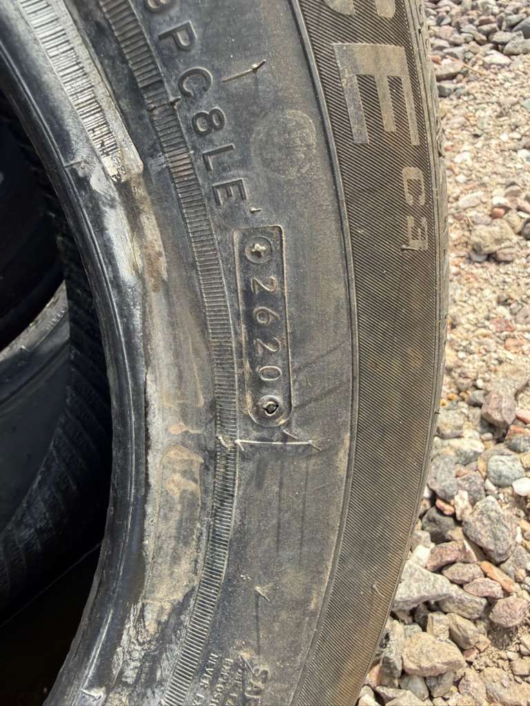 175/65R14 Single (1 Used Tire) Confidence All season