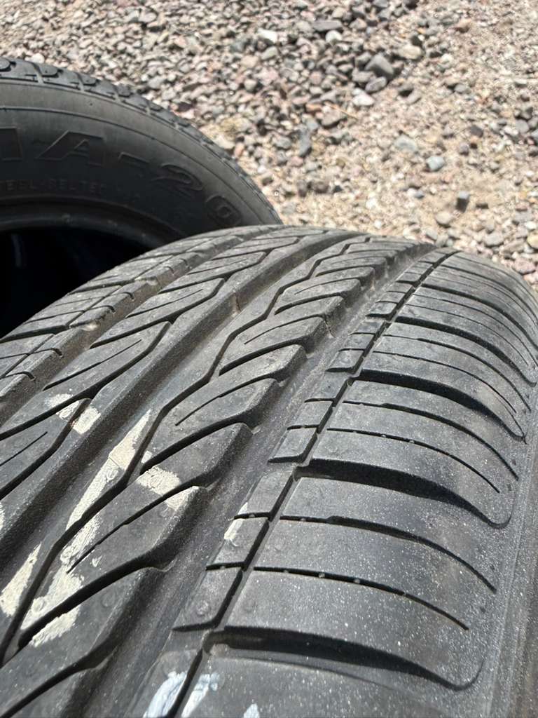 175/65R14 Single (1 Used Tire) Confidence All season