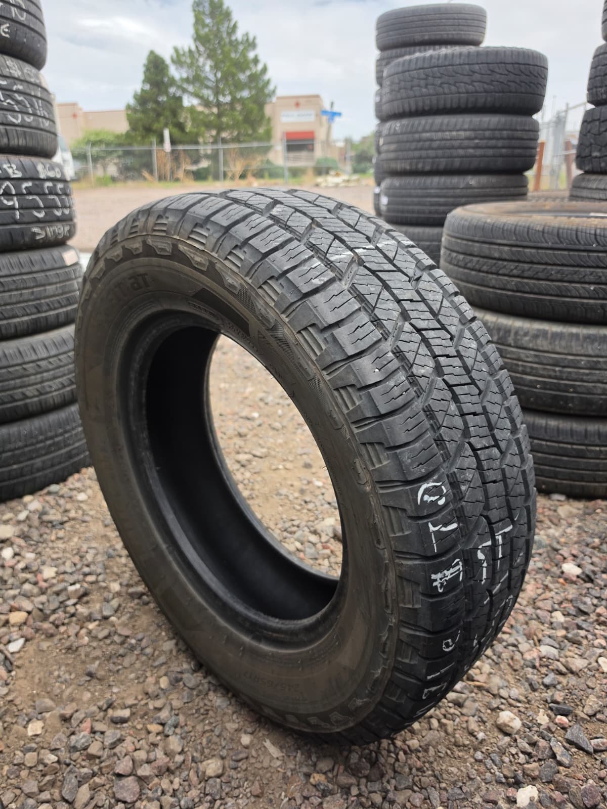 245/65R17 Single (1 Used Tire) Laufenn X Fit AT