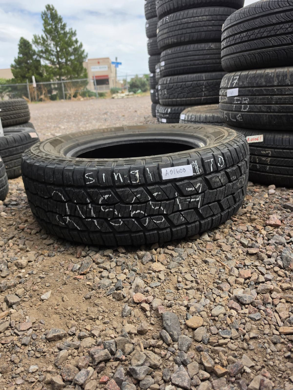 245/65R17 Single (1 Used Tire) Laufenn X Fit AT