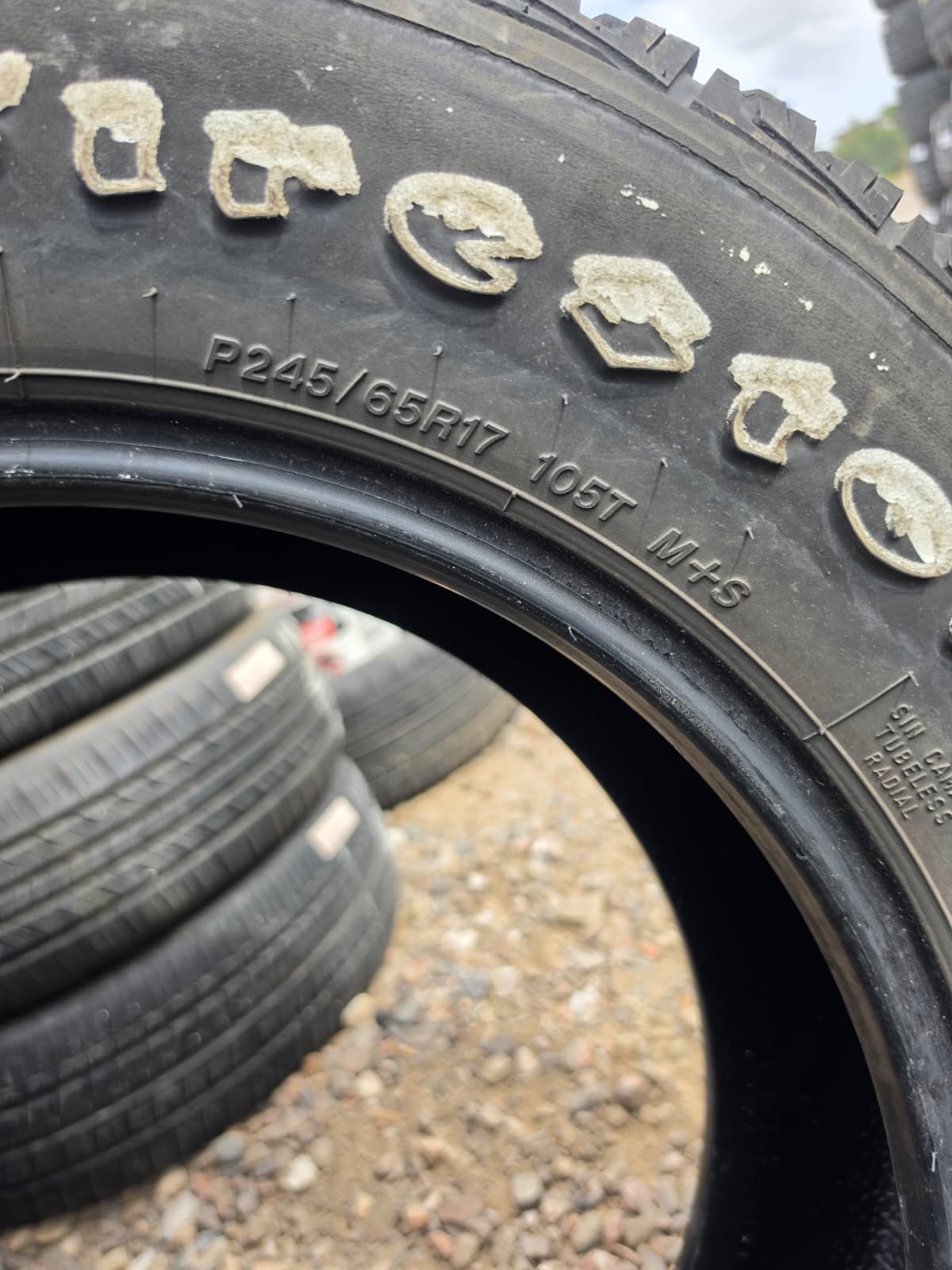 245/65R17 Single (1 Used Tire) FireStone Destination