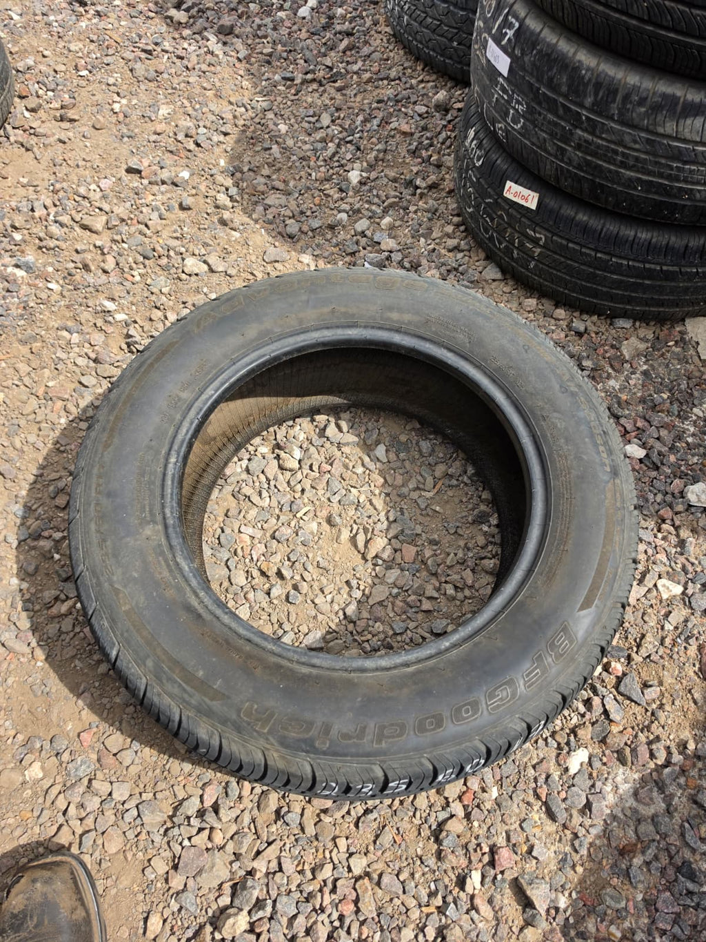 235/60R17 Single (1 Used Tire) BF Goodrich Advantage