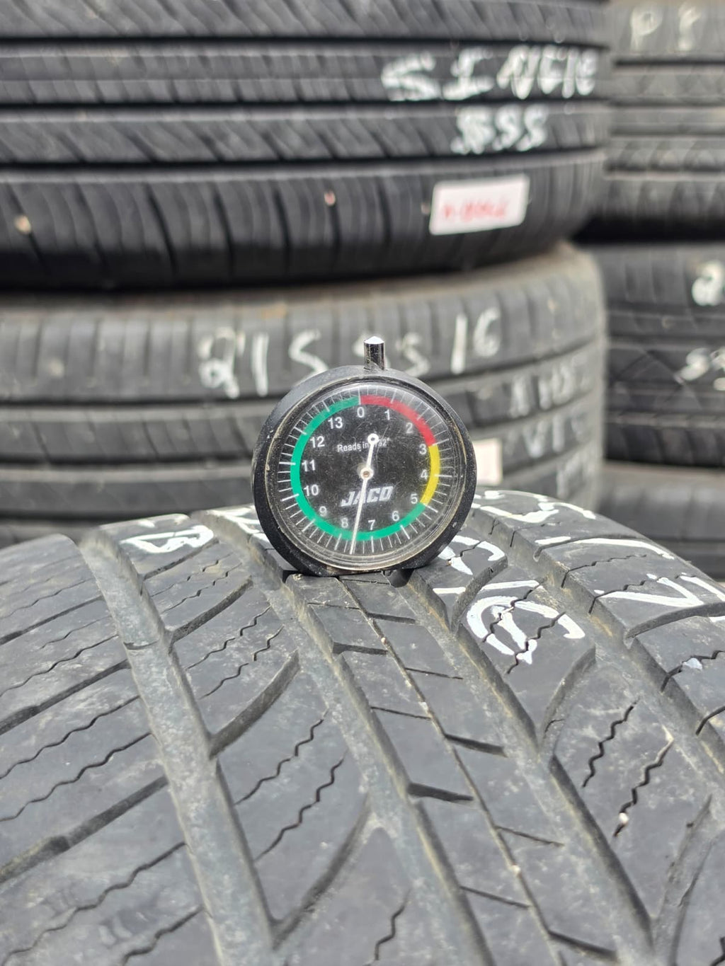 215/55R17 Single (1 Used Tire) ElDorado TourMax GFT