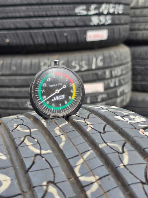 205/55R17 Single (1 Used Tire) Nexen Npriz AH8