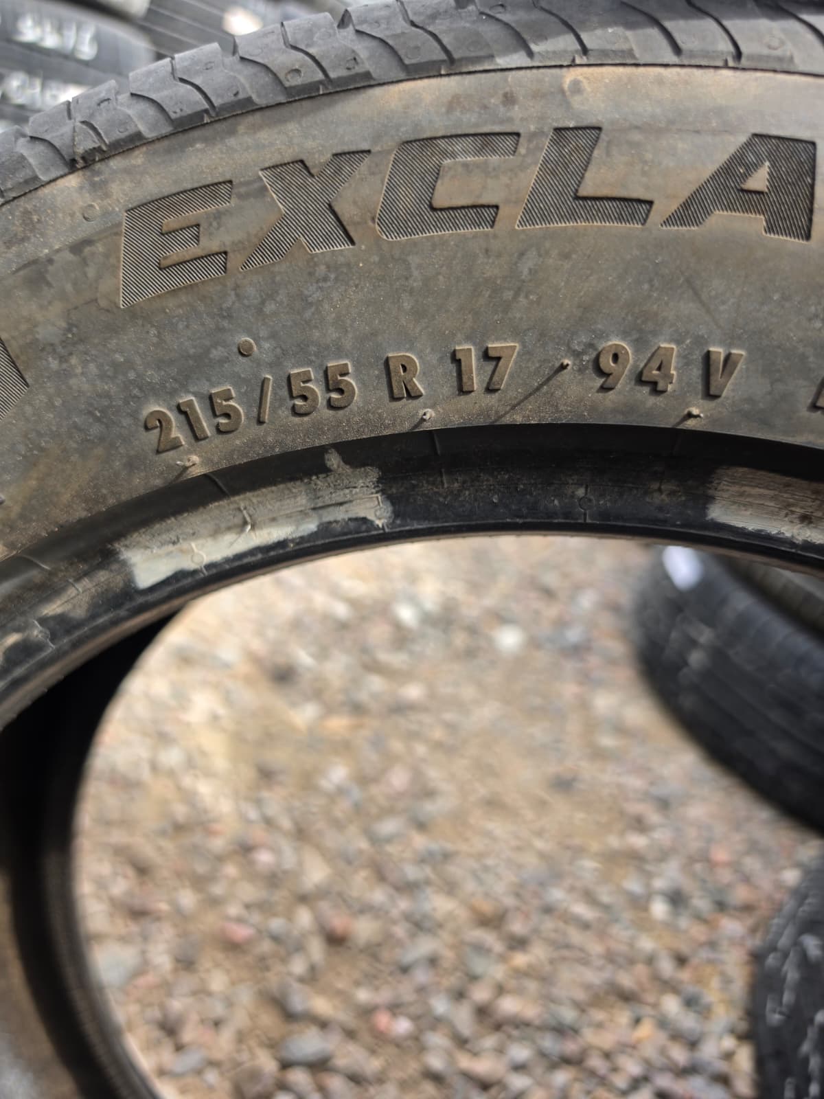 215/55R17 Single (1 Used Tire) General Exclaim HPX