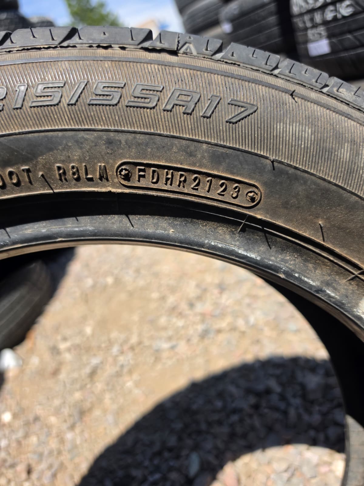 215/55R17 Single (1 Used Tire) Falken Sincera SN250
