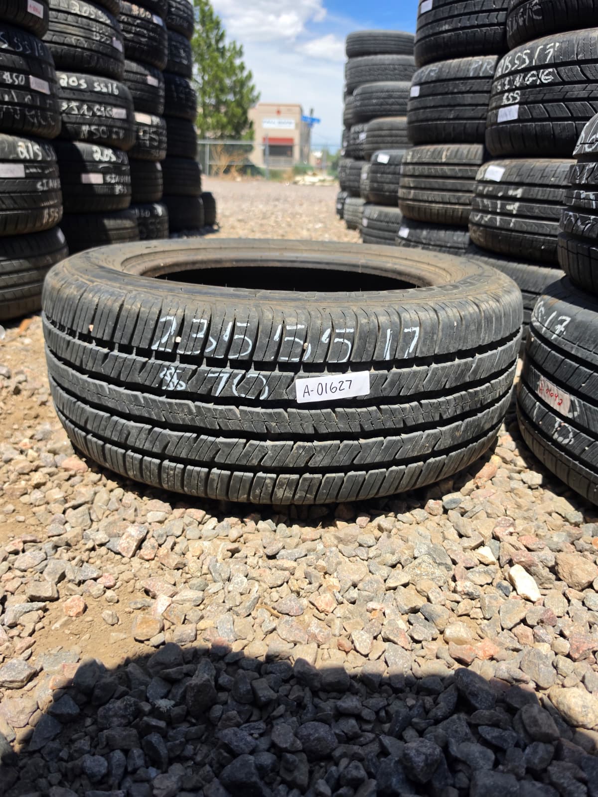 235/55R17 Single (1 Used Tire) BF Goodrich Advantage Control