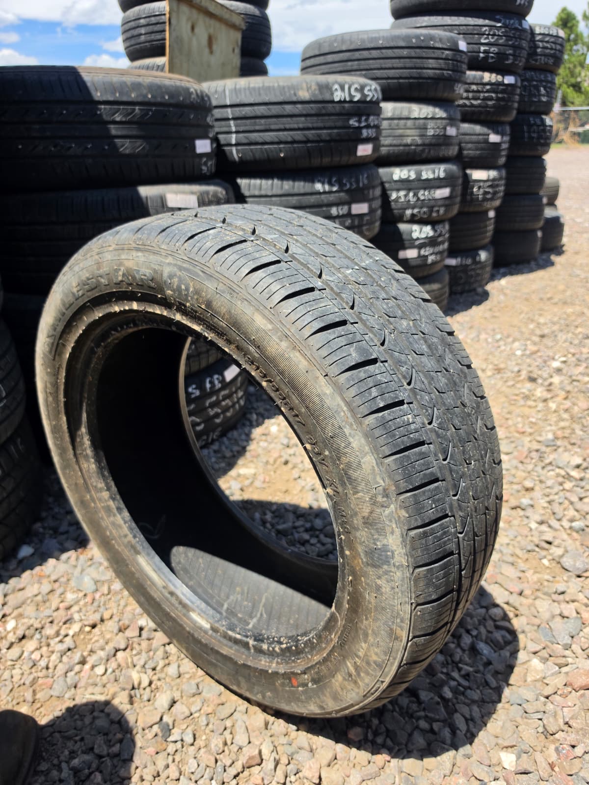 215/55R17 Single (1 Used Tire) MileStar MS 932