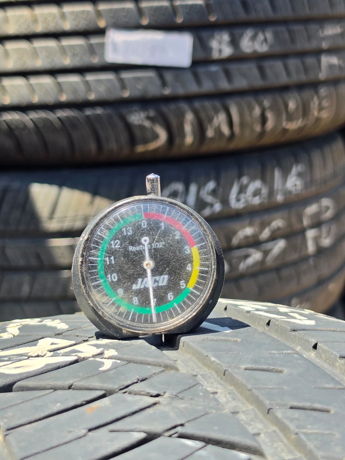 235/50R17 Single (1 Used Tire) Falken Ziex X