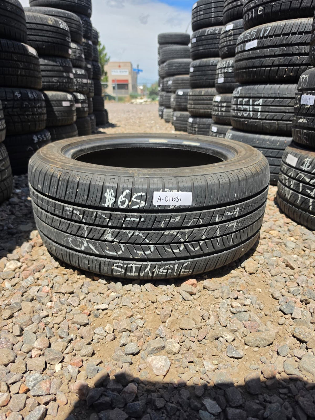 235/50R17 Single (1 Used Tire) Yokohama YK740 GTX