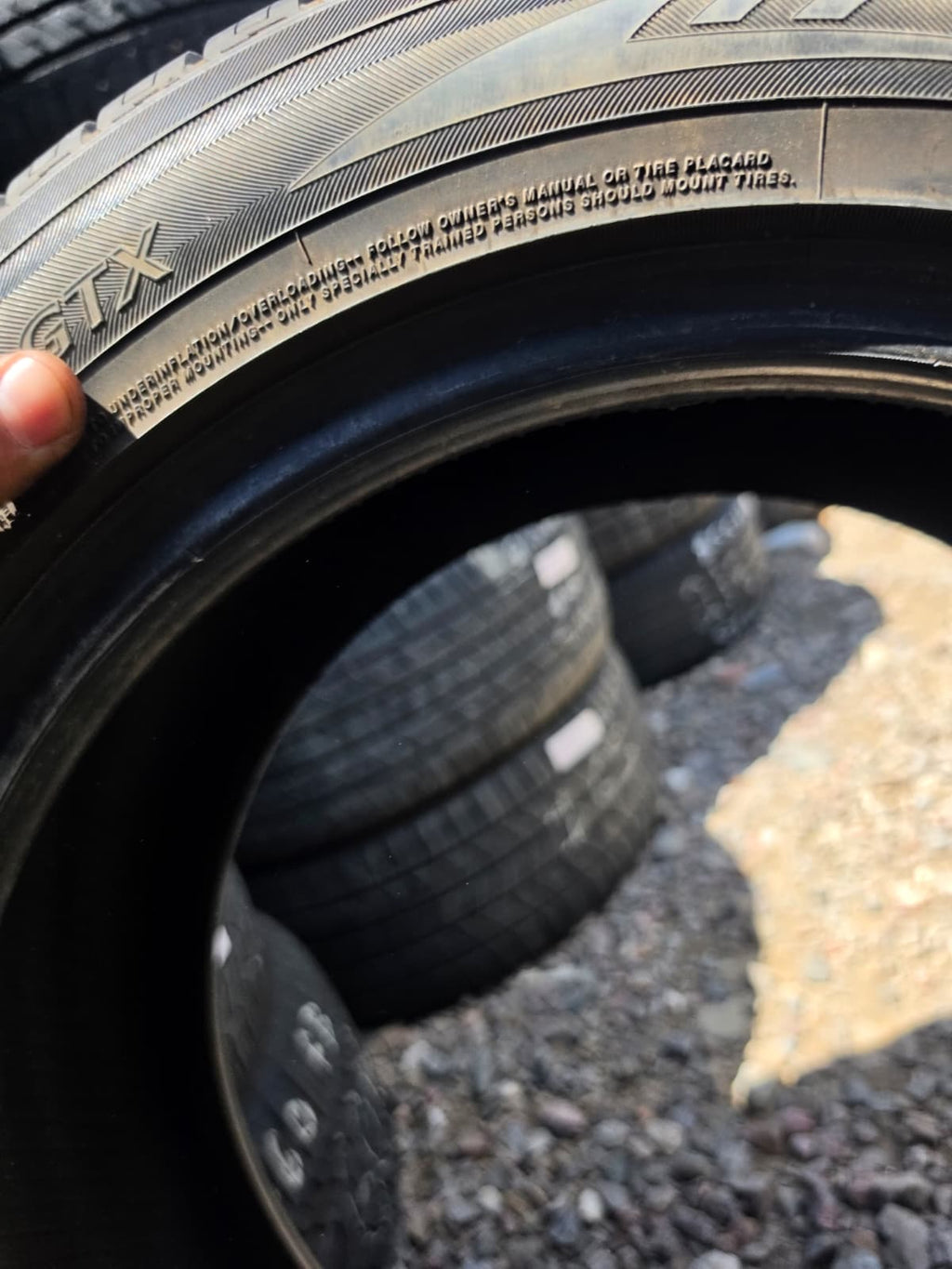 235/50R17 Single (1 Used Tire) Yokohama YK740 GTX