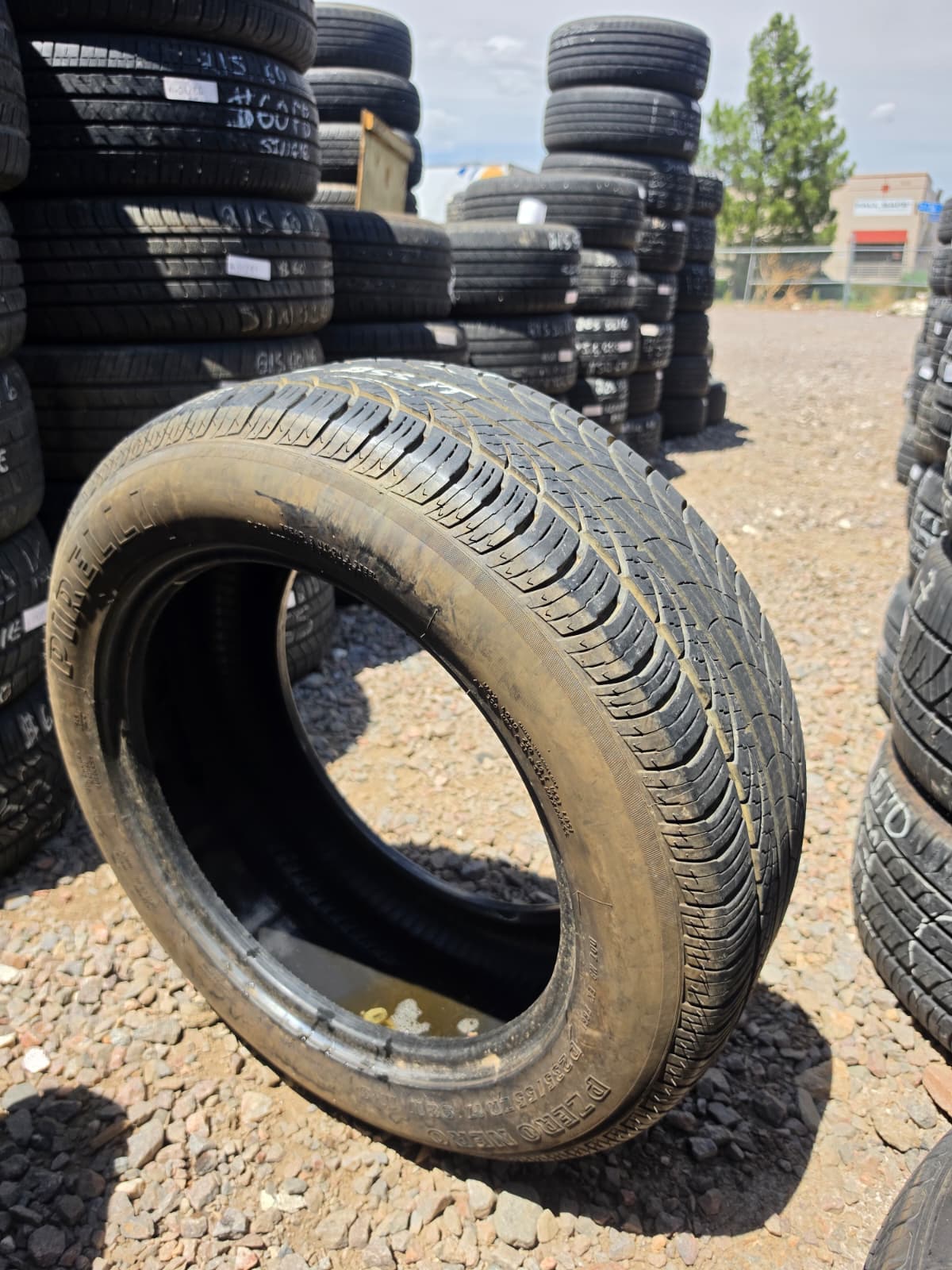 235/55ZR17 Single (1 Used Tire) Pirelli P Zero Nero