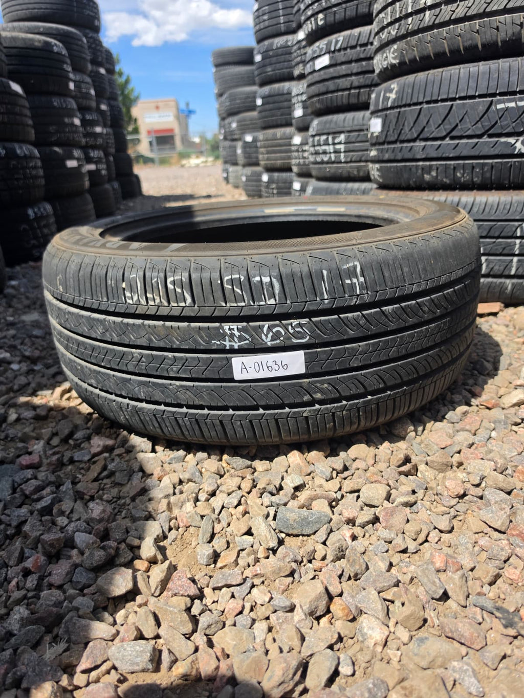225/50R17 Single (1 Used Tire) Advanta ER-800