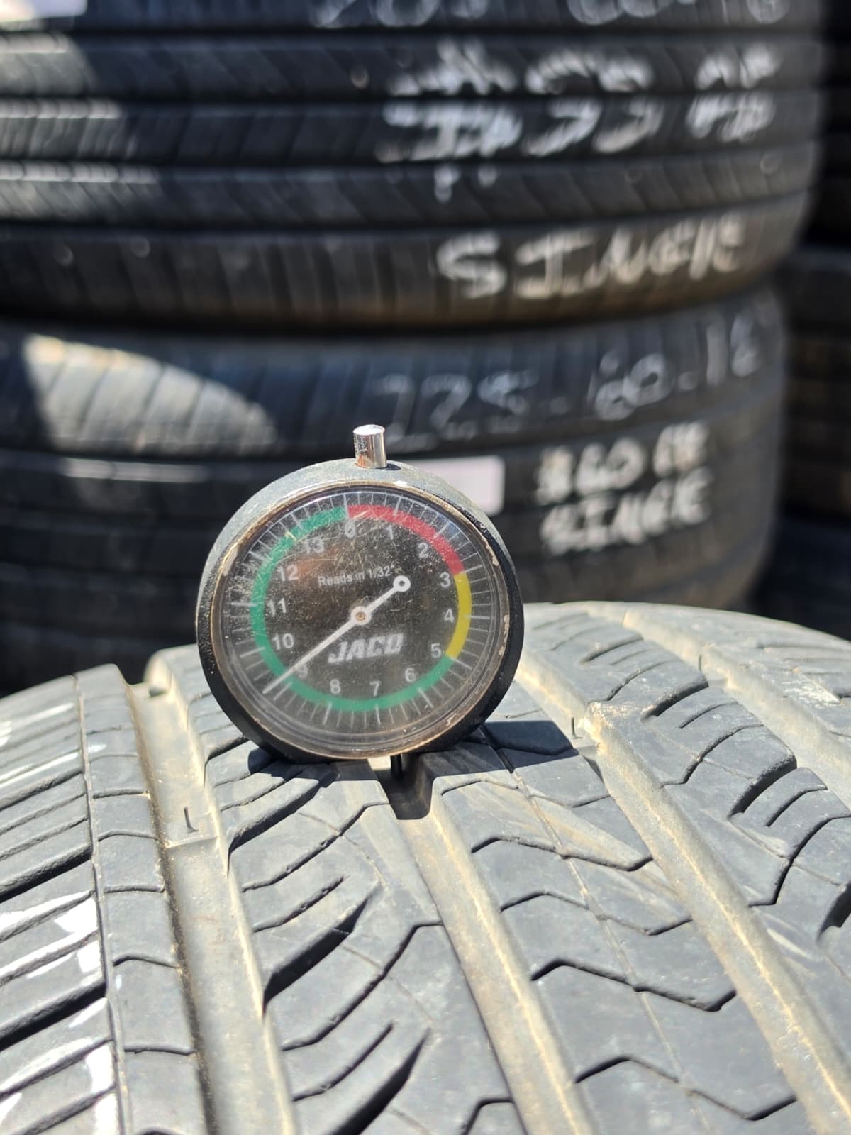 225/50R17 Single (1 Used Tire) Advanta ER-800