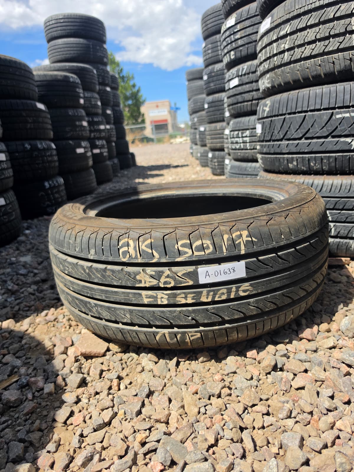 215/50R17 Single (1 Used Tire) Sentury UHP