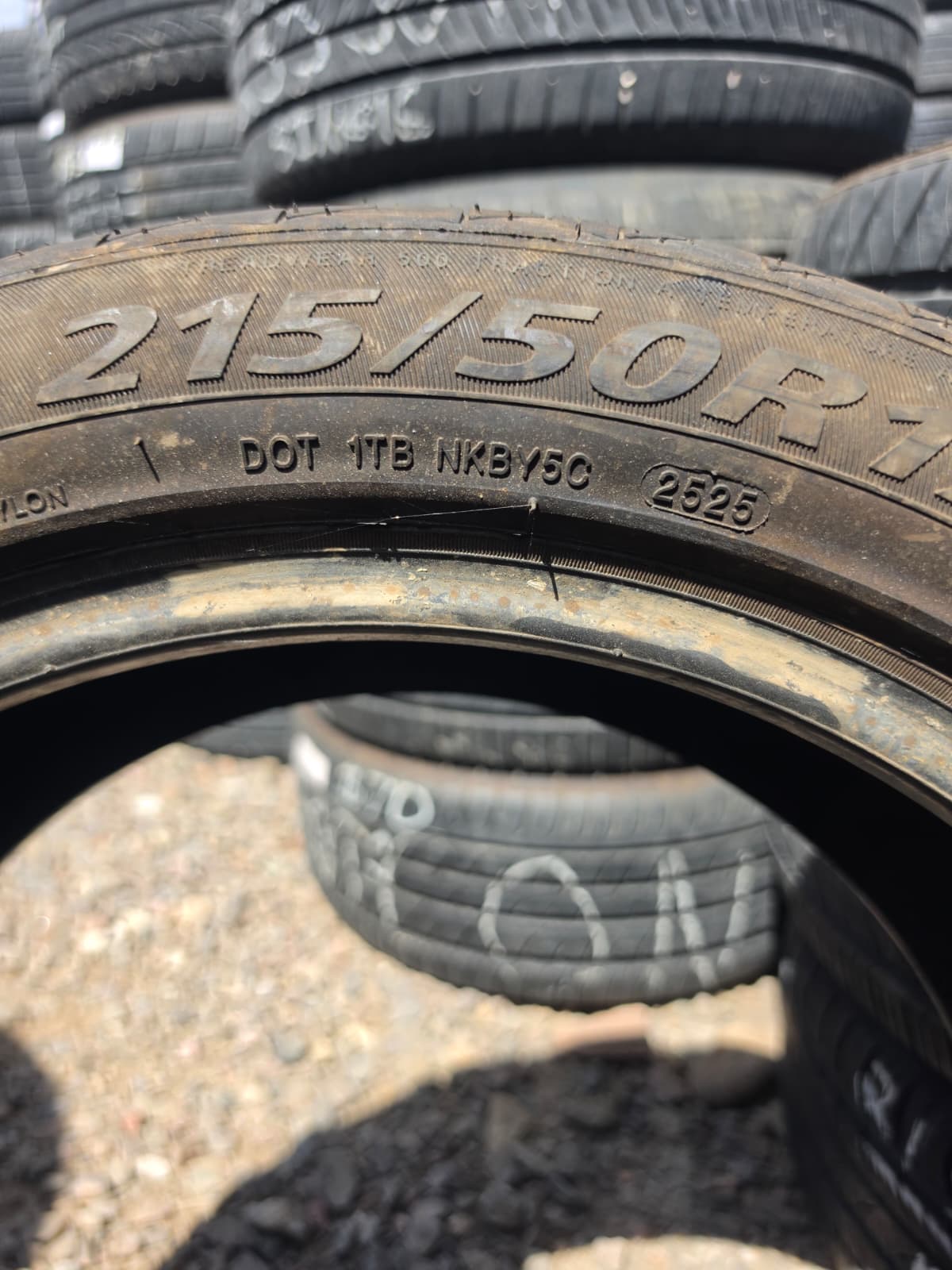 215/50R17 Single (1 Used Tire) Sentury UHP