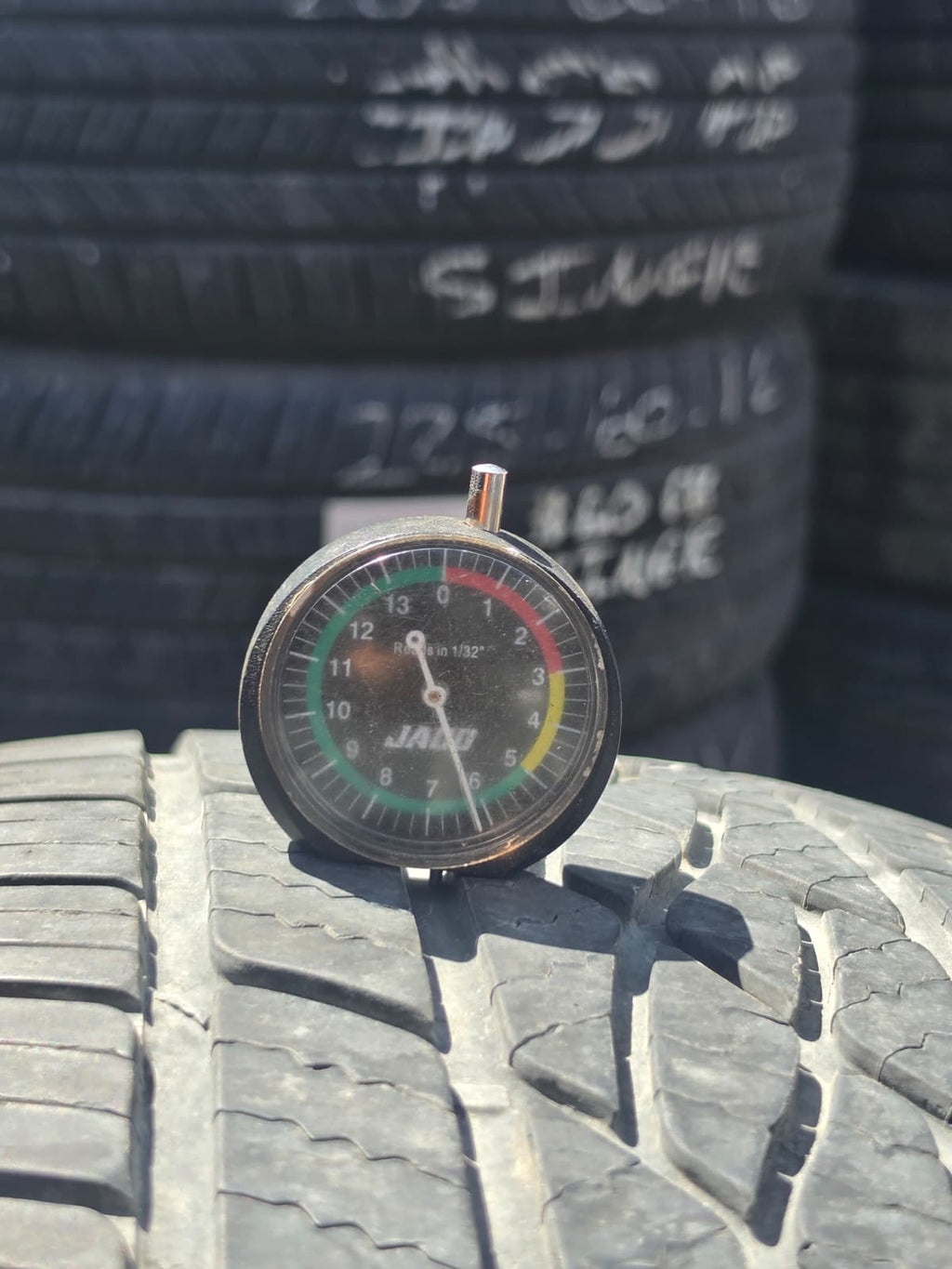 235/50R17 Single (1 Used Tire) FireStone FireHawk