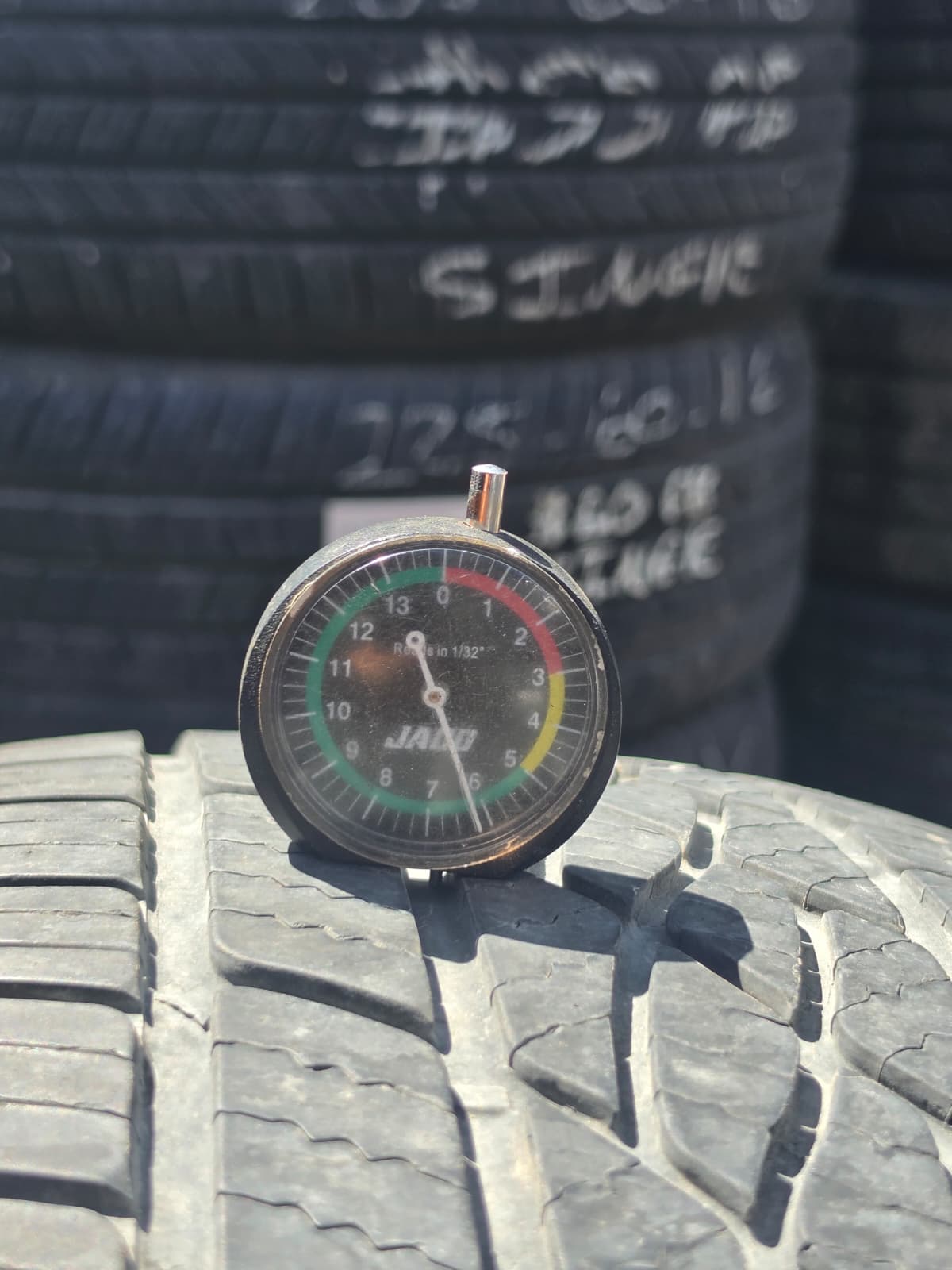 235/50R17 Single (1 Used Tire) FireStone FireHawk