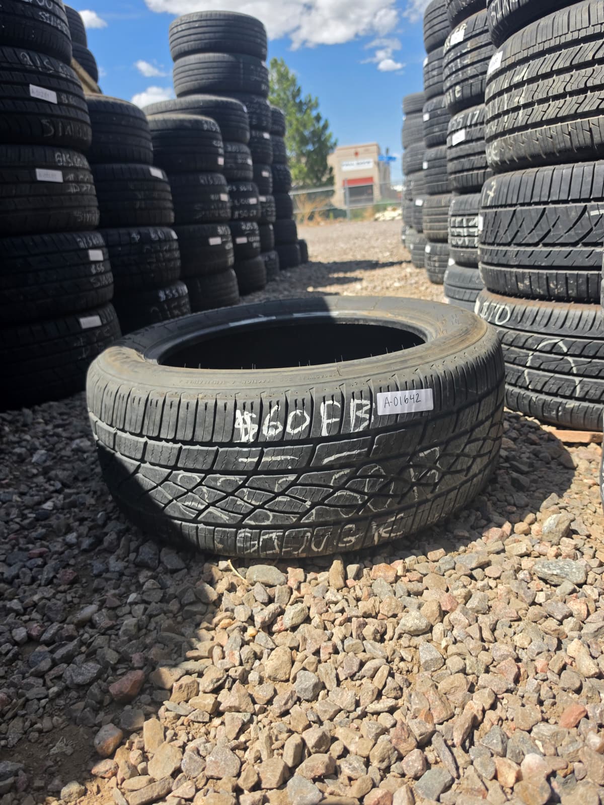 235/50R17 Single (1 Used Tire) FireStone FireHawk