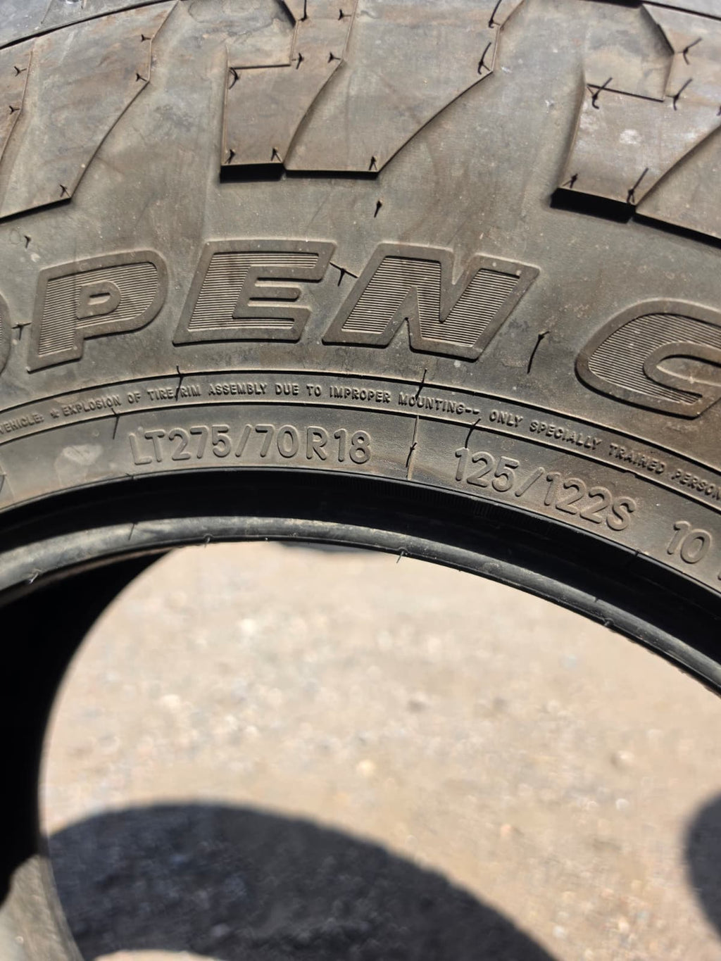 LT275/70R18 Single (1 Used Tire) Toyo Open Country