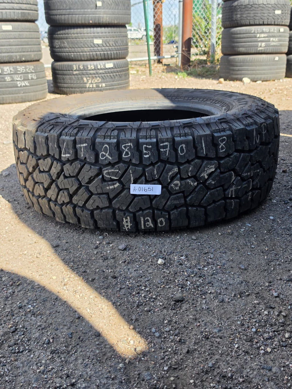 LT285/70R18 Single (1 Used Tire) Falken Wild Peak