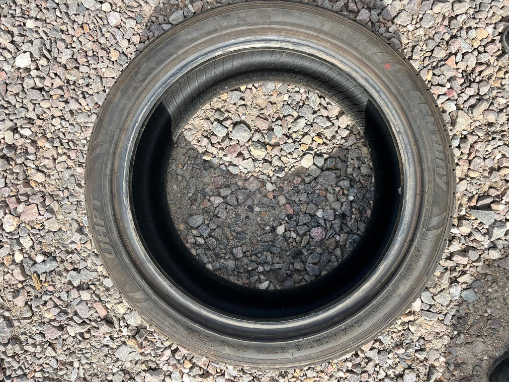 245/45ZR18 Single (1 Used Tire) Sentury UHPT