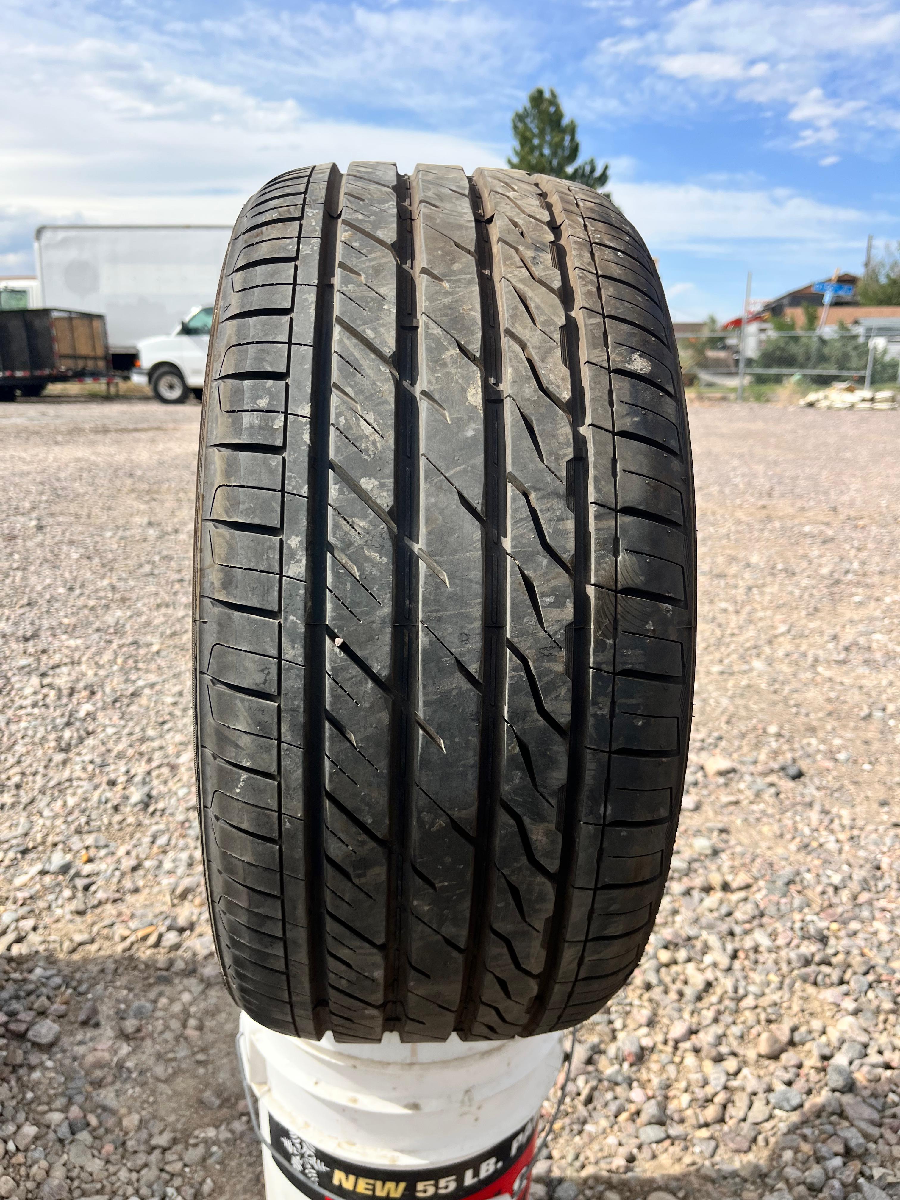 245/45ZR18 Single (1 Used Tire) Sentury UHPT