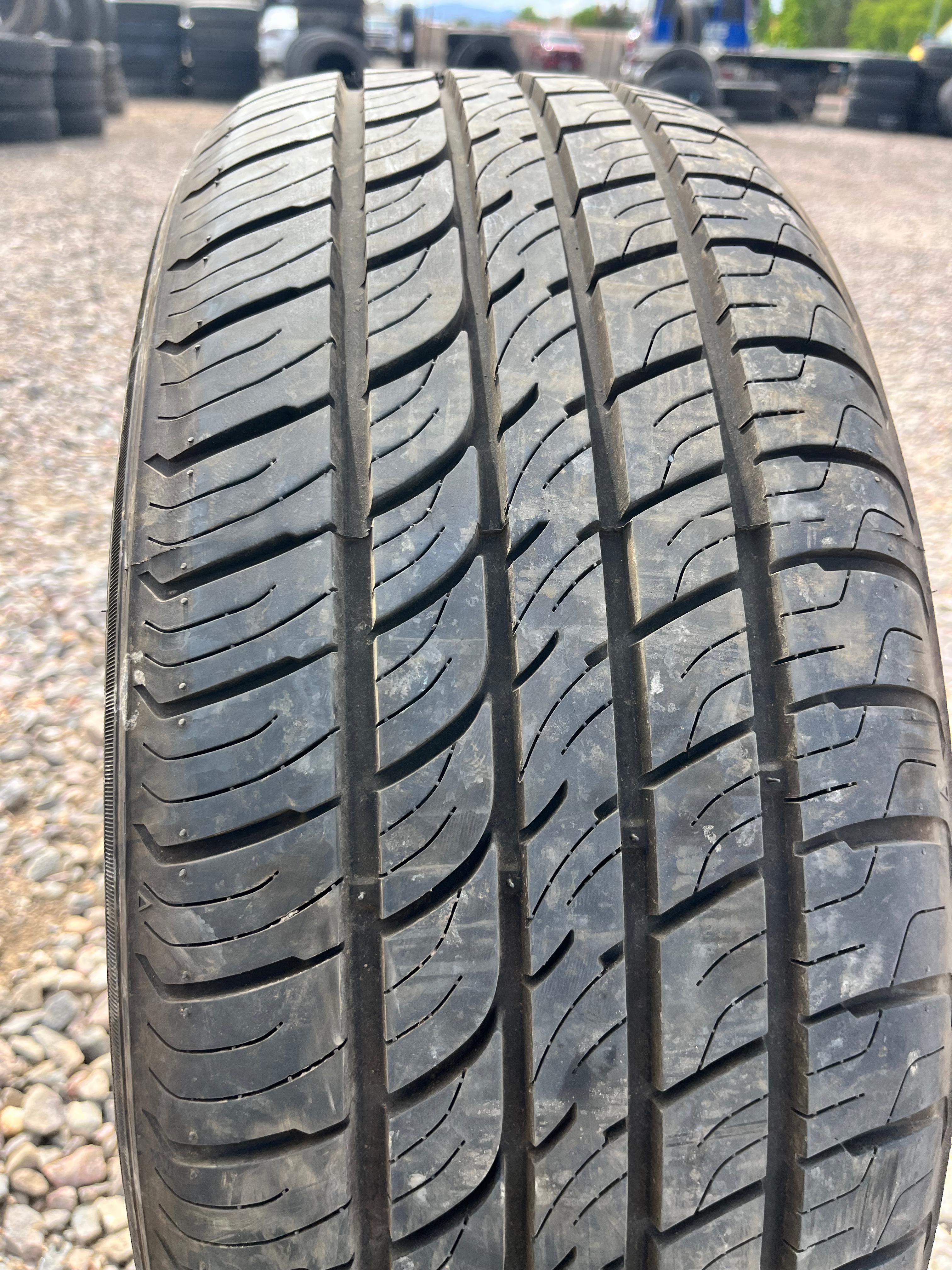 P215/45R18 Single (1 Used Tire) Radar Dimax AS-18