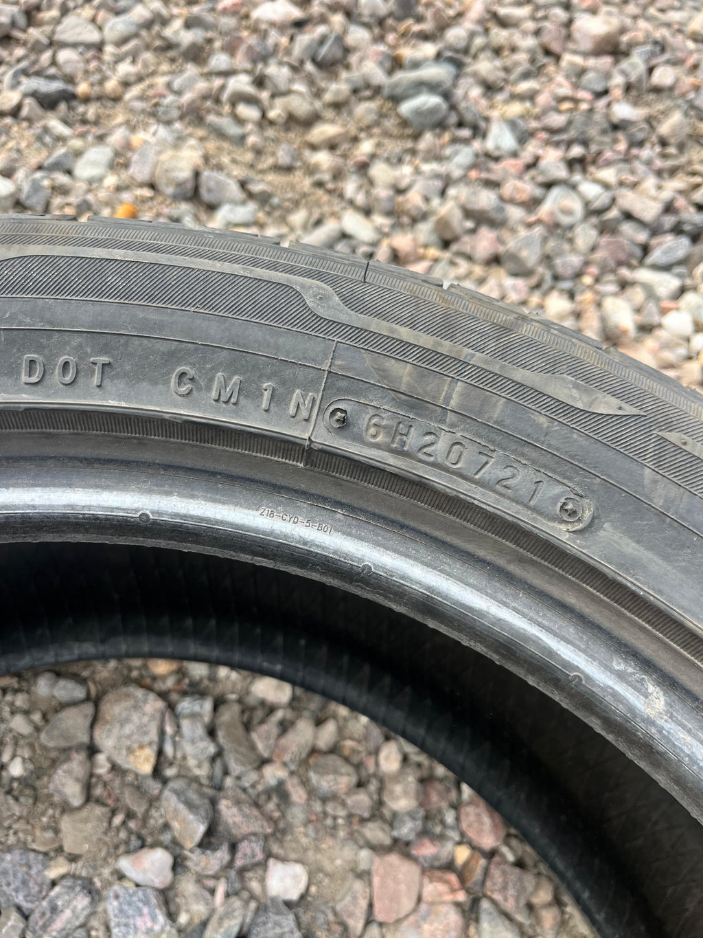 225/50R18 Single (1 Used Tire) TOYO Extensa 2
