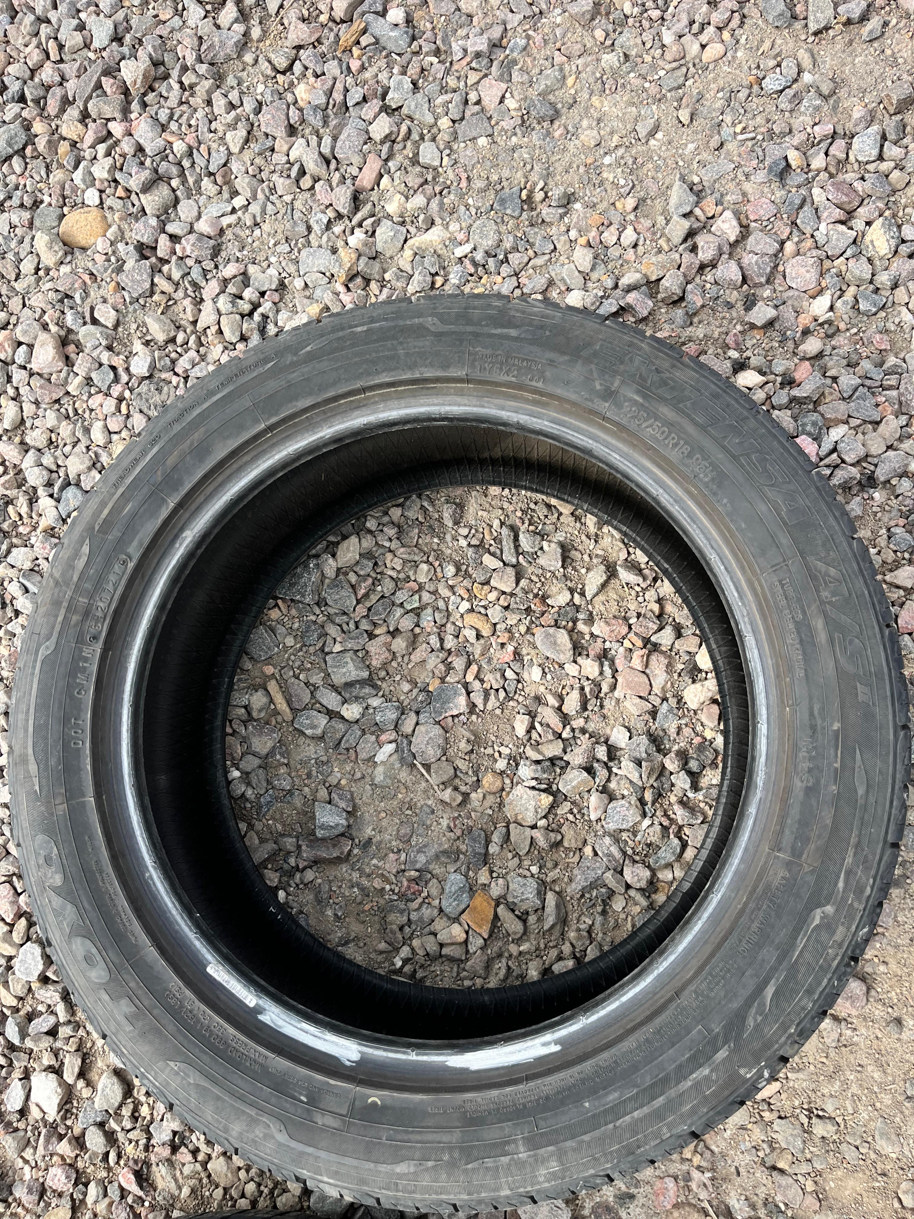 225/50R18 Single (1 Used Tire) TOYO Extensa 2