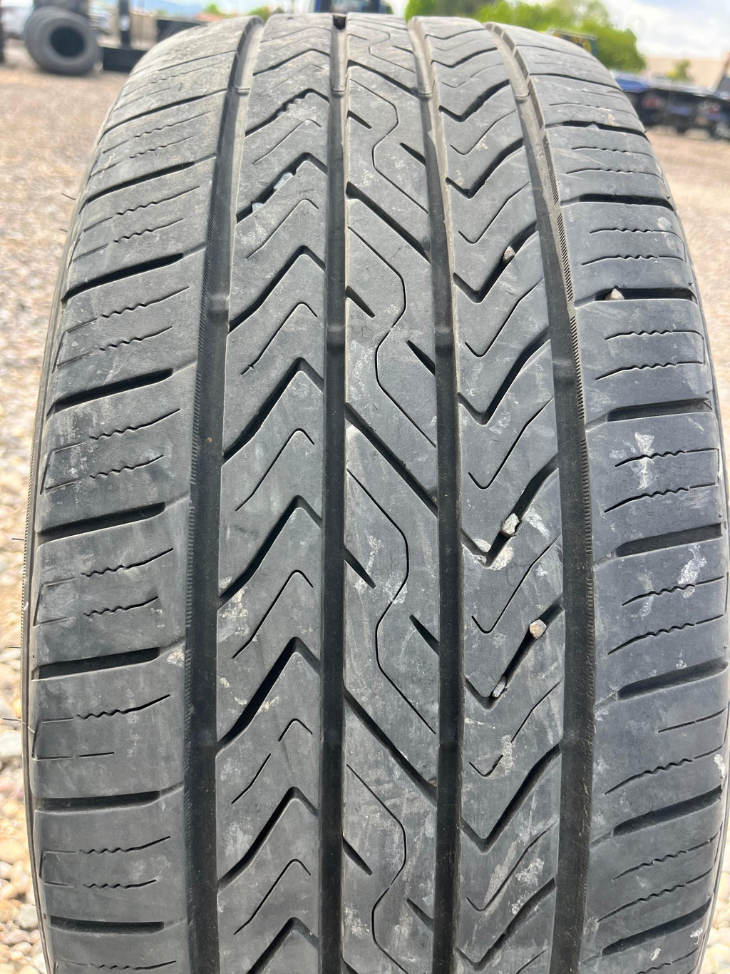225/50R18 Single (1 Used Tire) TOYO Extensa 2