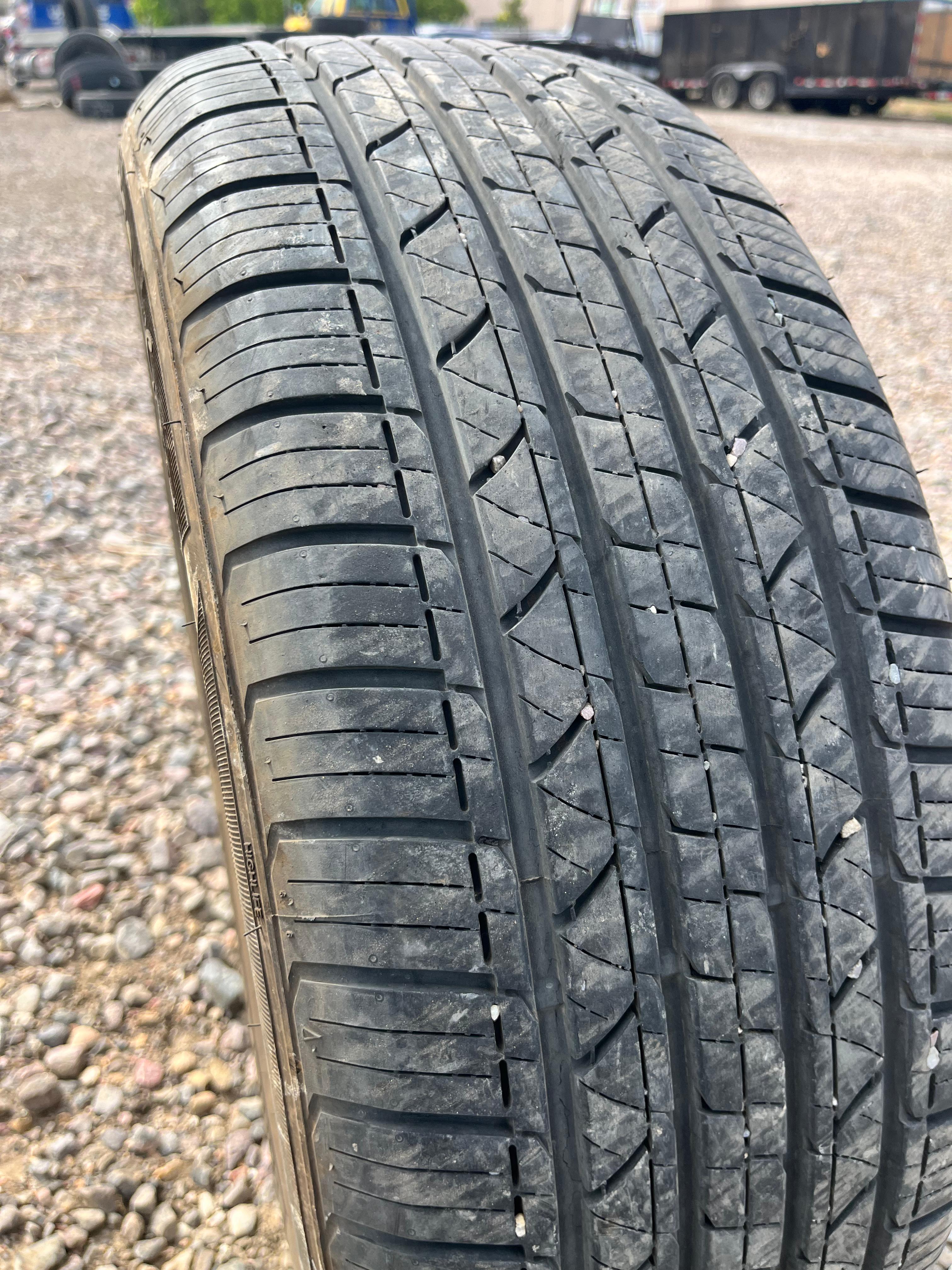 215/55R18 Single (1 Used Tire) Milestar MS 932 Sport