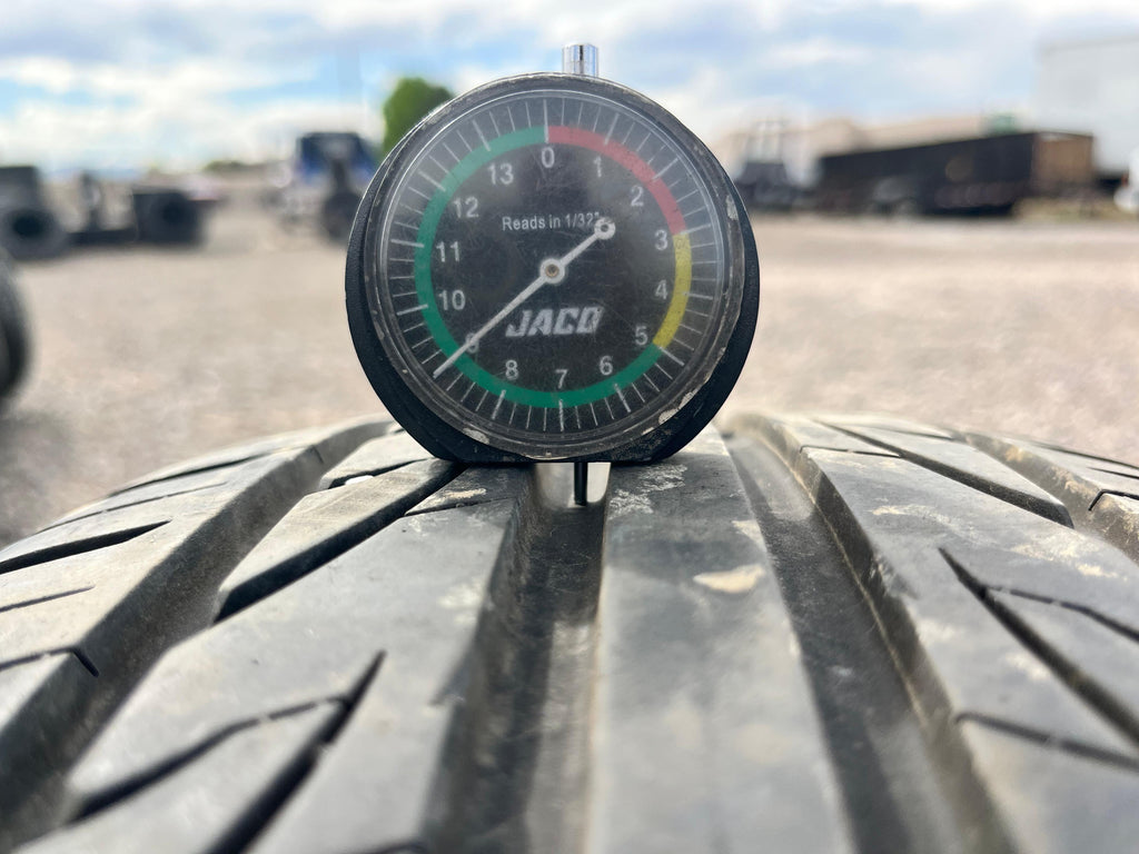 215/55R18 Single (1 Used Tire) LionHart LH-503