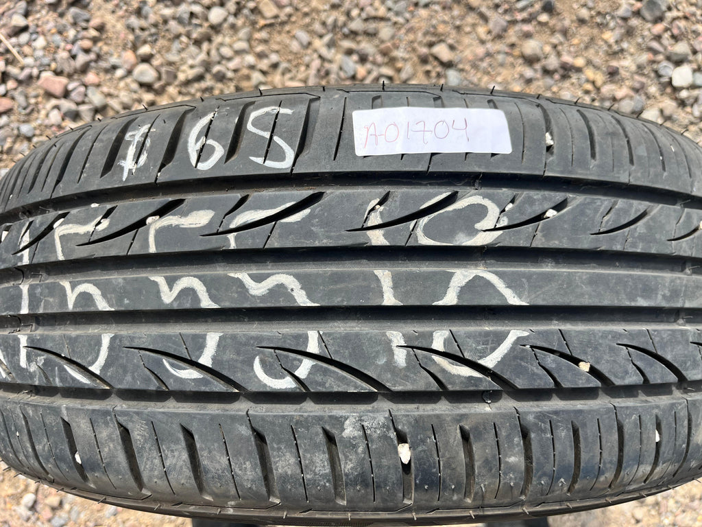 215/55R18 Single (1 Used Tire) LionHart LH-503