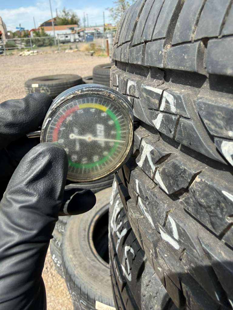 185/65R14 Single (1 Used Tire) Douglas Touring