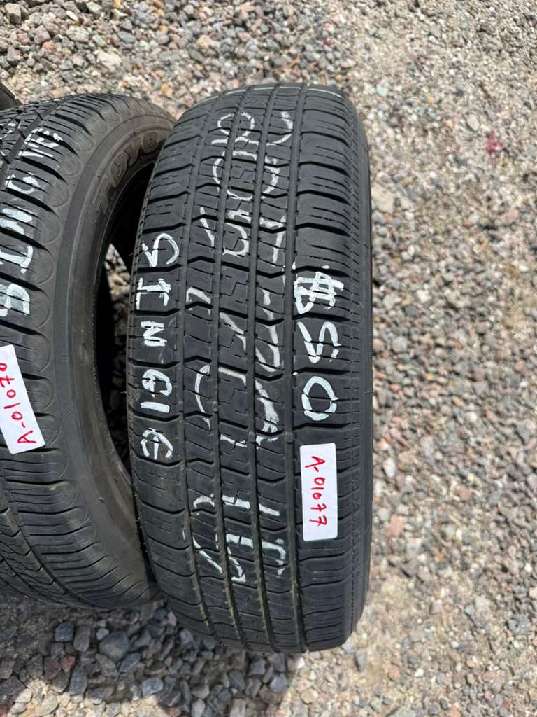 205/70R15 Single (1 Used Tire) Venezia Classic 787