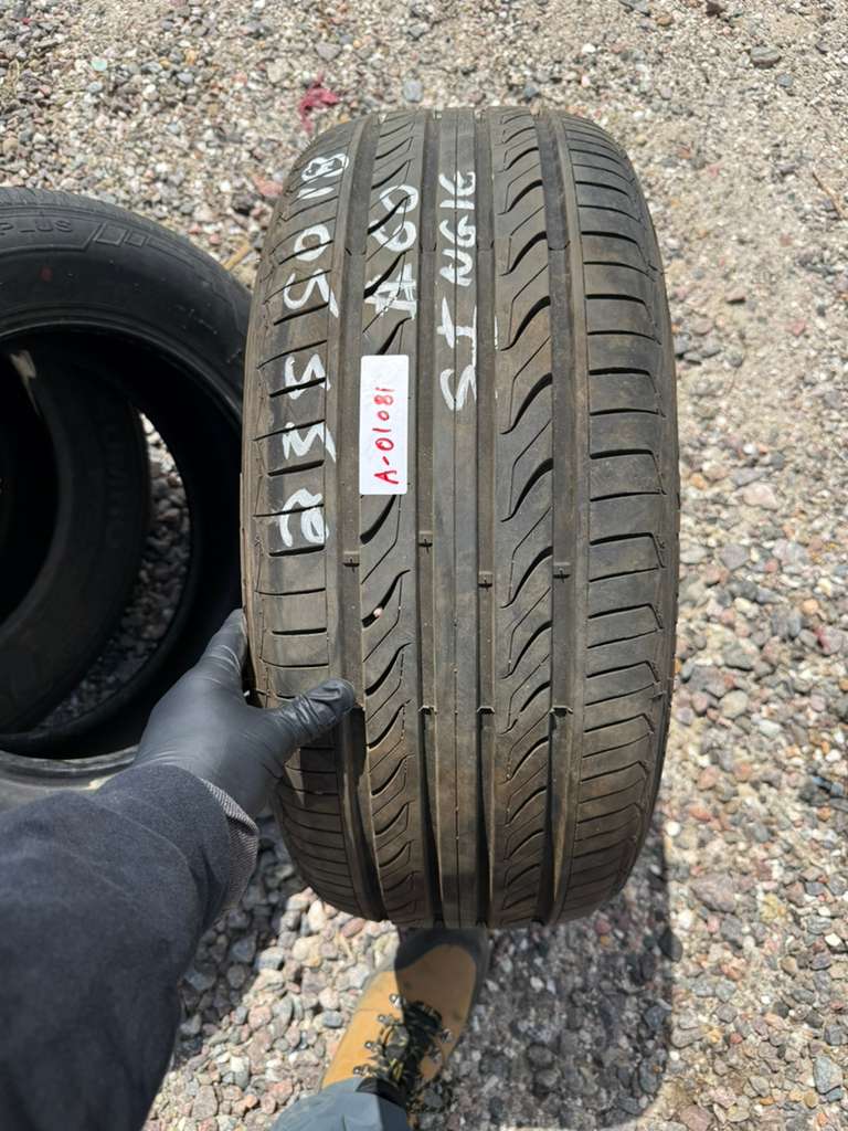 235/50R18 Single (1 Used Tire) Sentury UHP