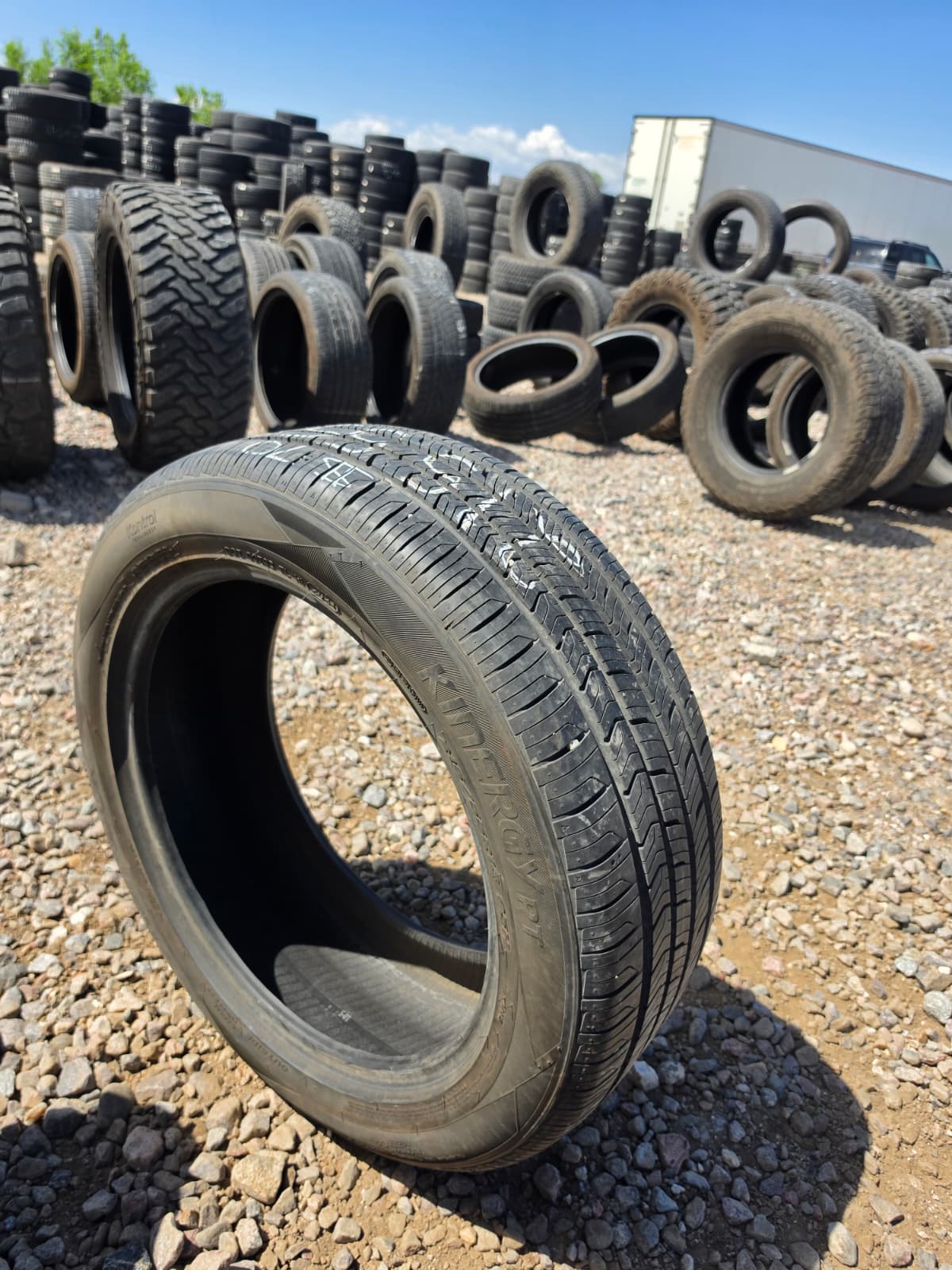 215/55R18 Single (1 Used Tire) Hankook Kinergy PT