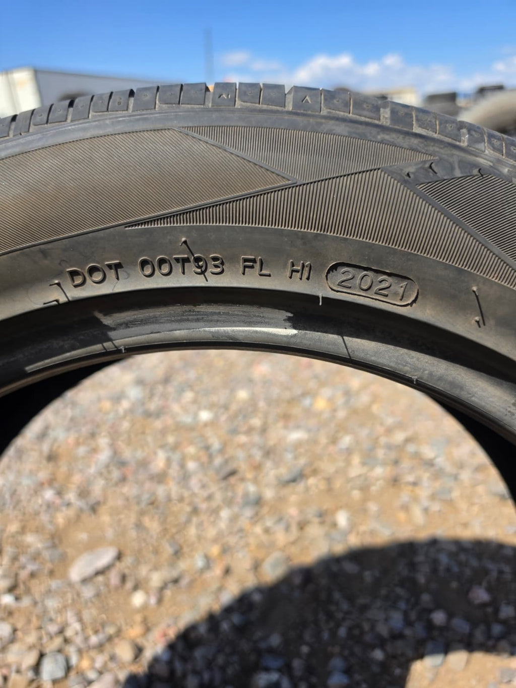 215/55R18 Single (1 Used Tire) Hankook Kinergy PT
