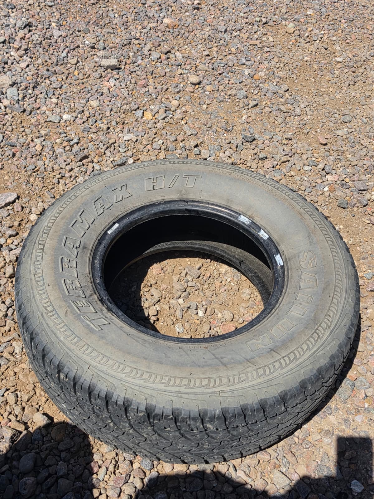LT265/75R16  Single (1 Used Tire) Sailun TerraMax