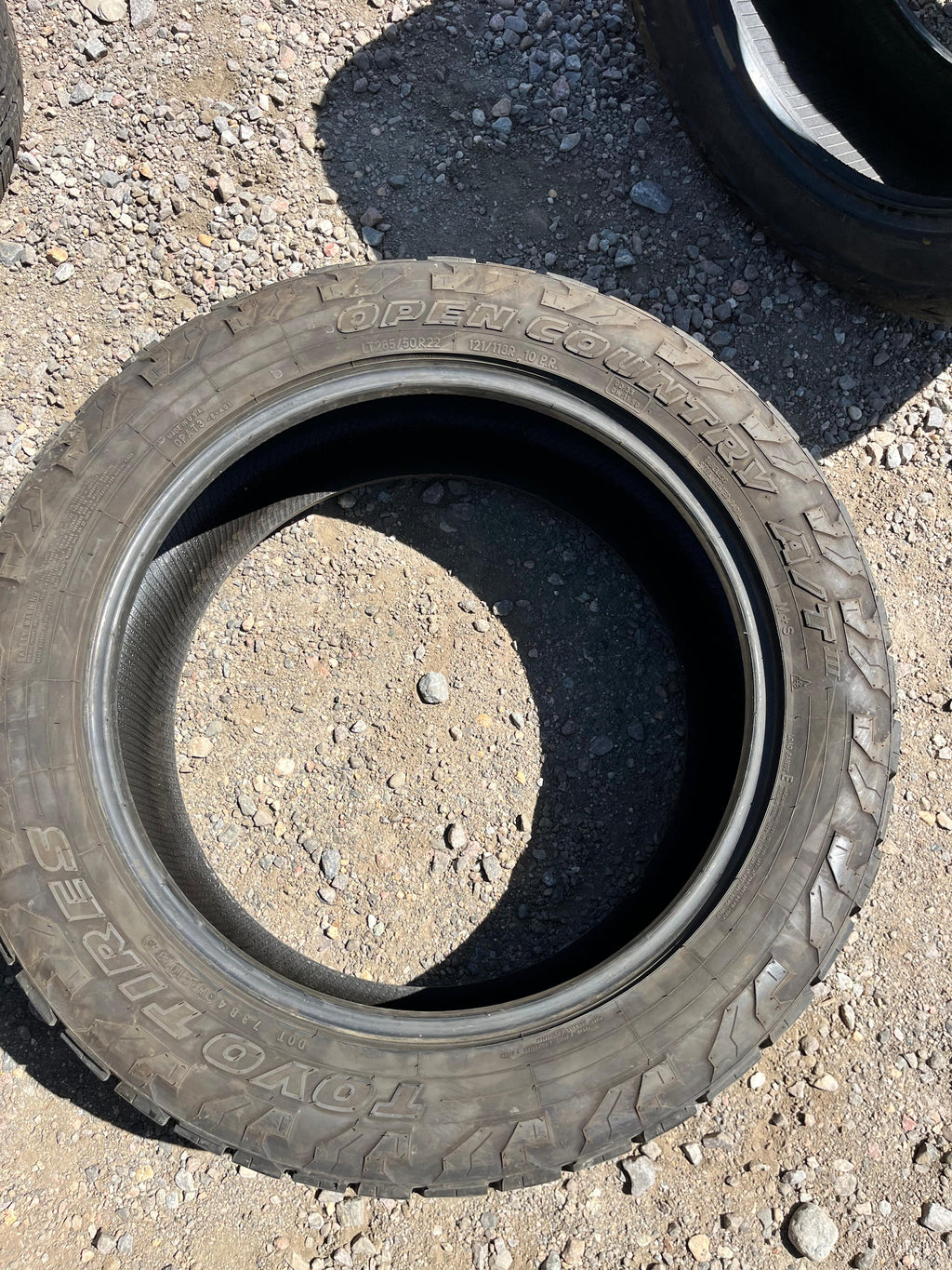 LT285/50R22 Single (1 Used Tire) Toyo Tires Open Country